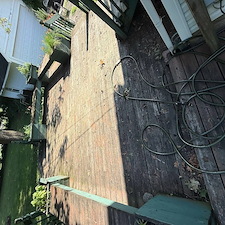 Deck-cleaning-in-Belleville-MI 0
